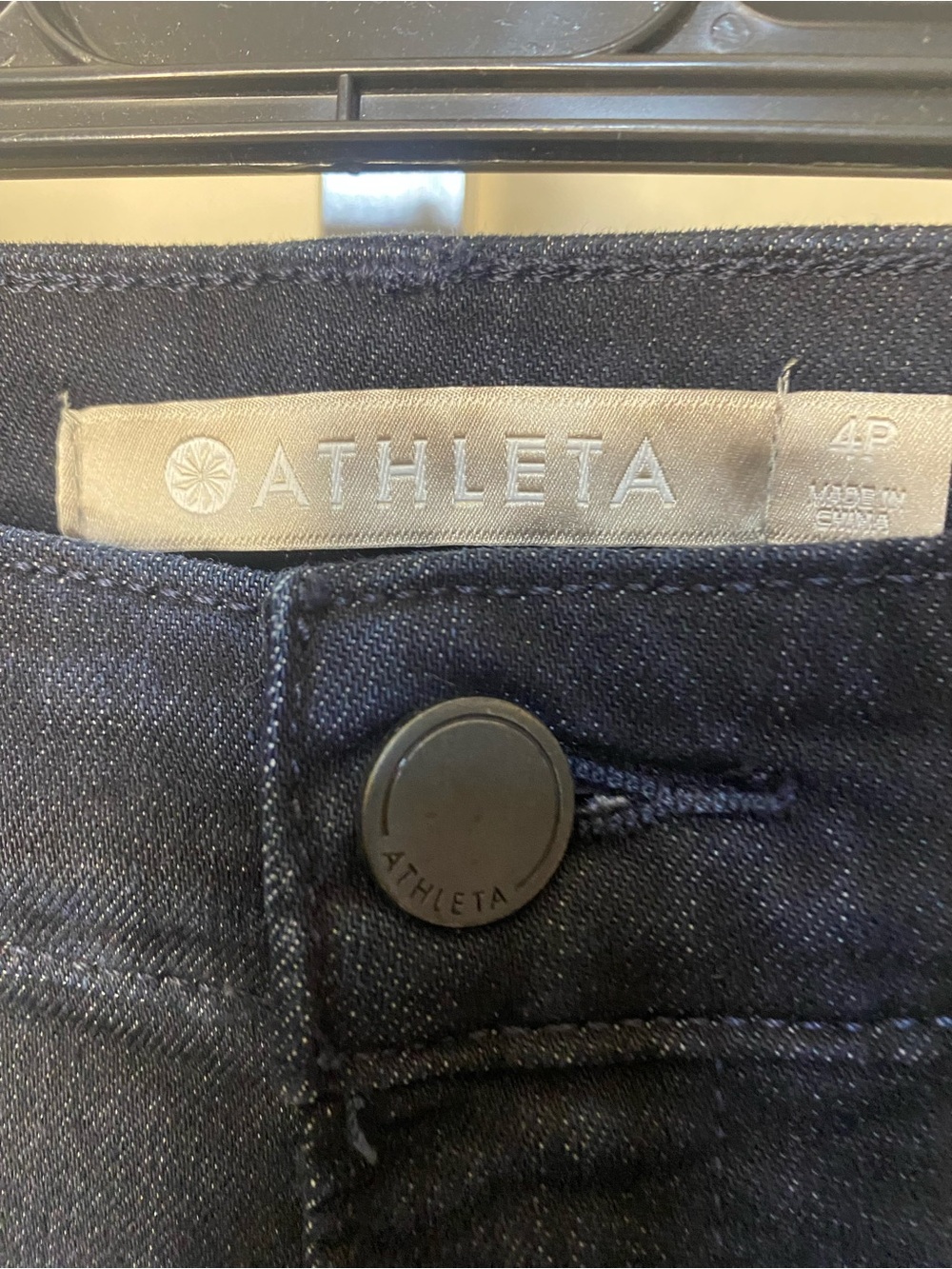 NWT Athleta Sculptek Skinny Jeans Overdye Wash Dark Indigo 4P Petite - Picture 8 of 8